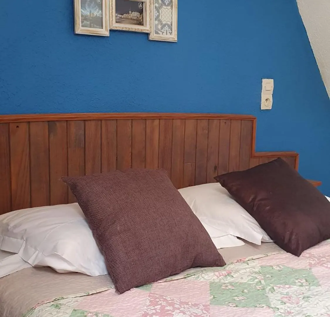 Inn L'Auberge De La Porte Saint-Jouan-des-Guerets
