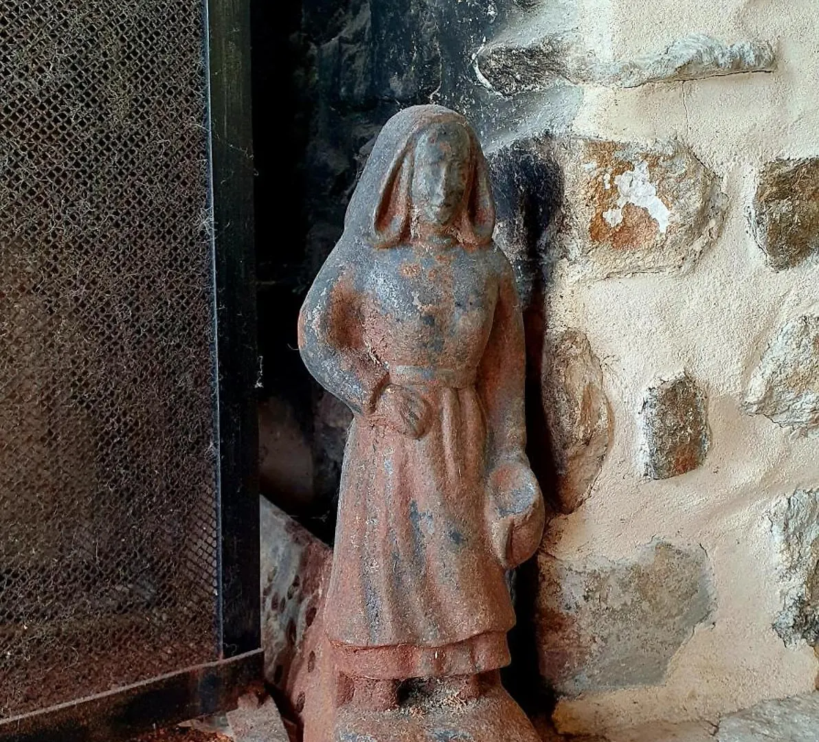 L'Auberge De La Porte Saint-Jouan-des-Guerets
